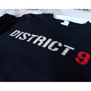 District 9 Tee